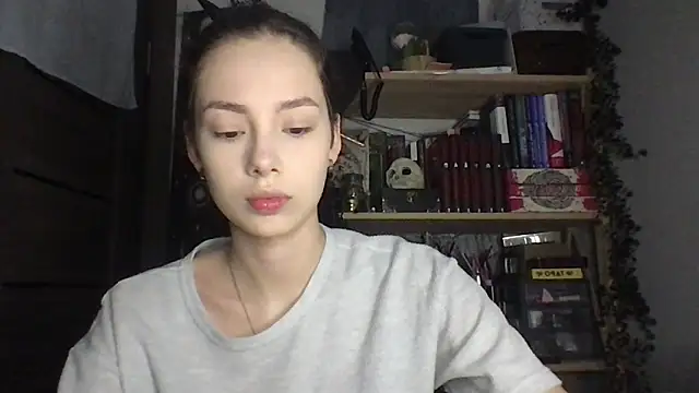 Yuna5343 online show from 03/24/26, 10:26