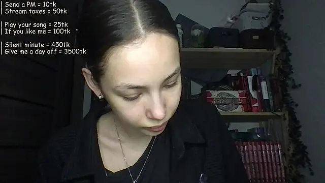 Yuna5343 online show from 06/02/26, 08:22