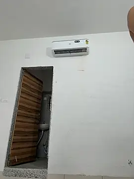 Snapshot of Lusty_Desi chatting on 09/29/25, 01:44 Lusty Desi online show from 09/29/25, 01:44