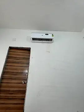 Snapshot of Lusty_Desi chatting on 10/01/25, 04:51 Lusty Desi online show from 10/01/25, 04:51