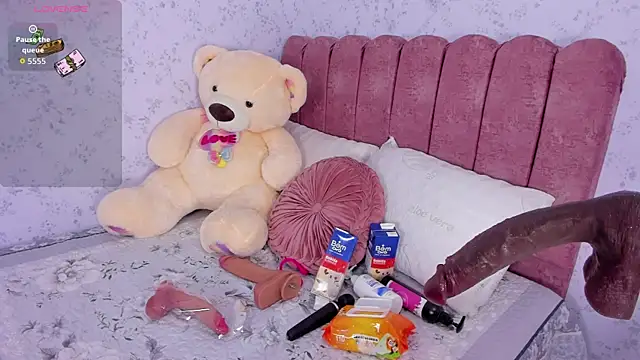 miathonson769 online show from 09/24/25, 07:50