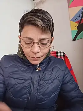 Snapshot of Lulypsicologasexual chatting on 06/17/26, 03:24 Lulypsicologasexual online show from 06/17/26, 03:24