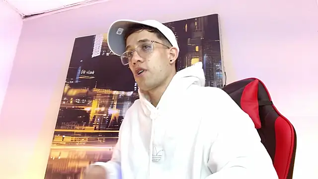 alexgiraldo   online show from 03/18/26, 04:26