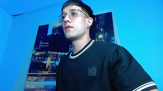 alexgiraldo   online show from 03/22/26, 07:28