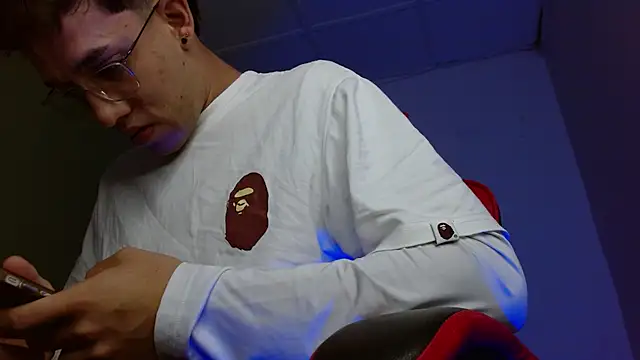 alexgiraldo   online show from 04/03/26, 11:30