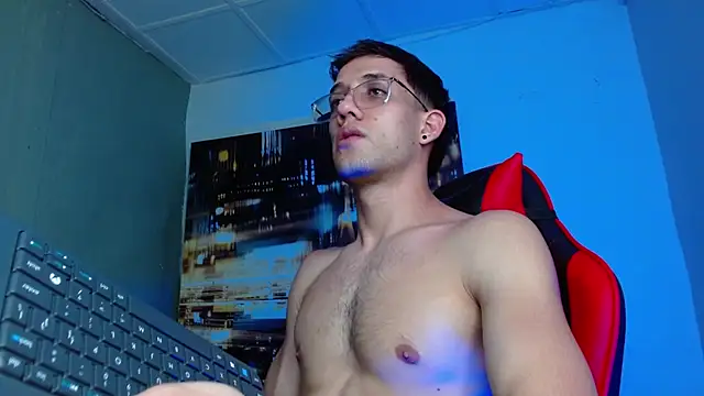 alexgiraldo   online show from 04/05/26, 03:58