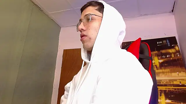 alexgiraldo   online show from 04/19/26, 12:26