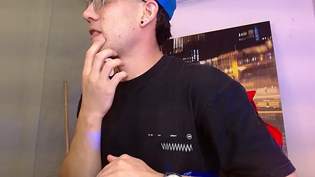 alexgiraldo   online show from 04/23/26, 02:35