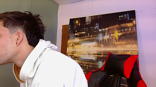 alexgiraldo   online show from 04/27/26, 11:08