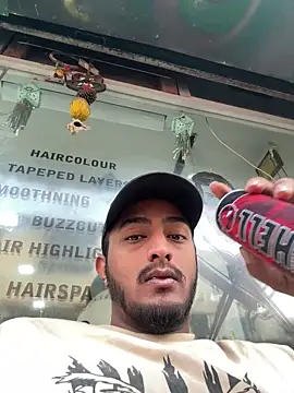 seenu2101 online show from 02/18/26, 11:06