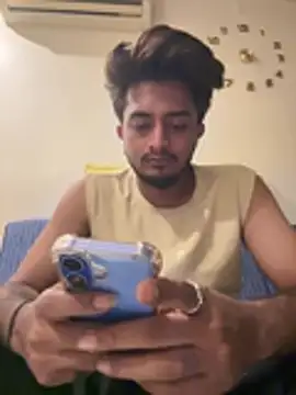 seenu2101 online show from 06/18/26, 10:58