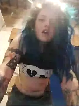 Snapshot of Wen_Vexxx chatting on 10/01/25, 11:11 Wen Vexxx online show from 10/01/25, 11:11