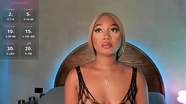 alisonn moon online show from 11/24/25, 10:09