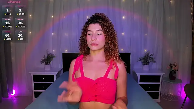 Evolet Bee online show from 12/15/25, 11:36