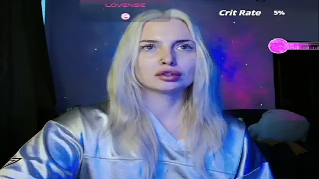 Snapshot of SpaceMarsi chatting on 10/10/25, 01:48 SpaceMarsi online show from 10/10/25, 01:48