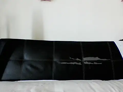 ferchule7 online show from 10/10/25, 06:40