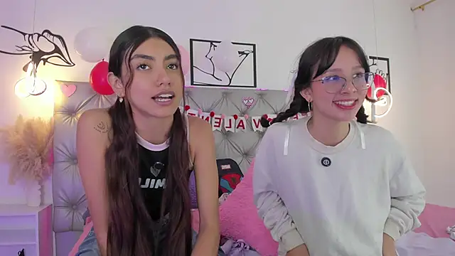 Naughty Couple83 online show from 02/17/26, 03:29