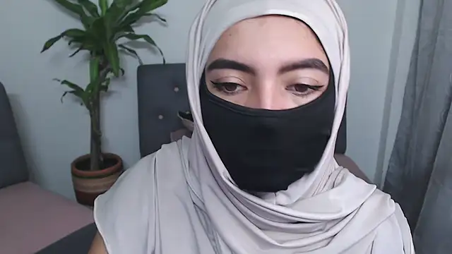 jade nassar online show from 10/08/25, 07:44