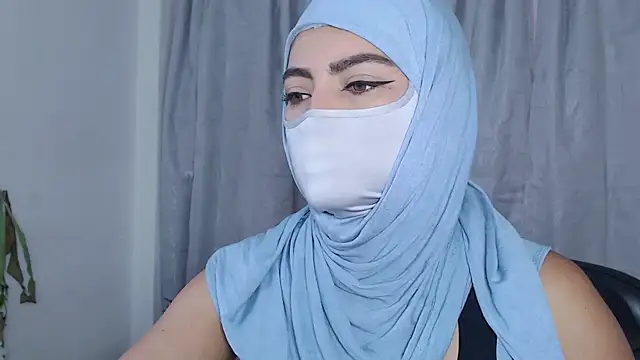 Snapshot of jade_nassar chatting on 05/14/26, 08:37 jade nassar online show from 05/14/26, 08:37