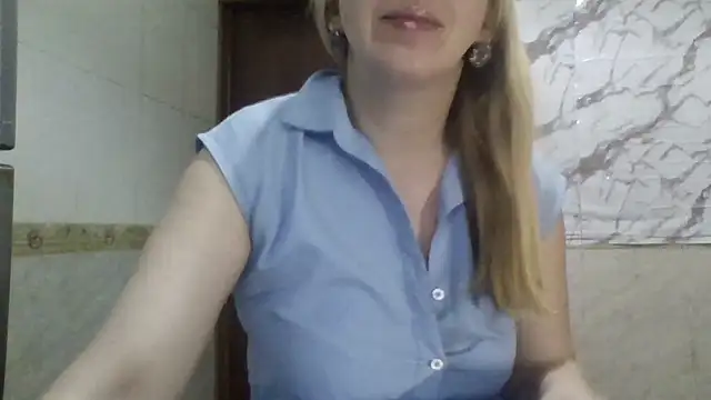 MiyaHottie online show from 05/10/26, 05:12