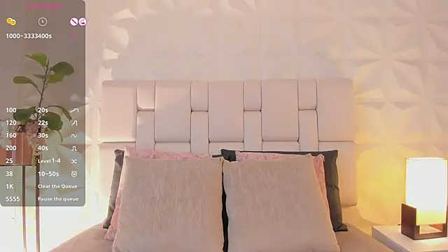 scarlettadams   online show from 02/04/26, 11:49