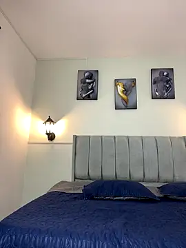 Snapshot of Samara_Hadi_ chatting on 09/15/25, 12:10 Samara Hadi online show from 09/15/25, 12:10