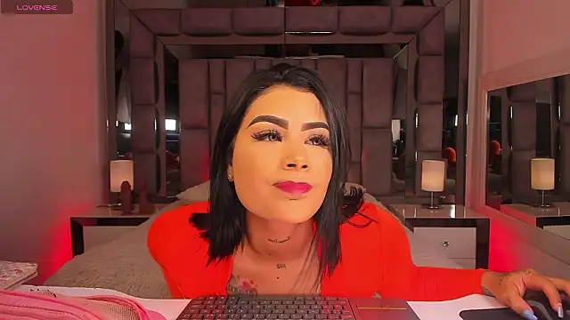 MaddyGray  online show from 02/17/26, 07:09