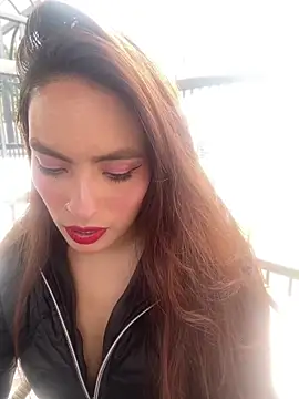 Snapshot of Adarha_Ramirez chatting on 04/27/26, 03:32 Adarha Ramirez online show from 04/27/26, 03:32