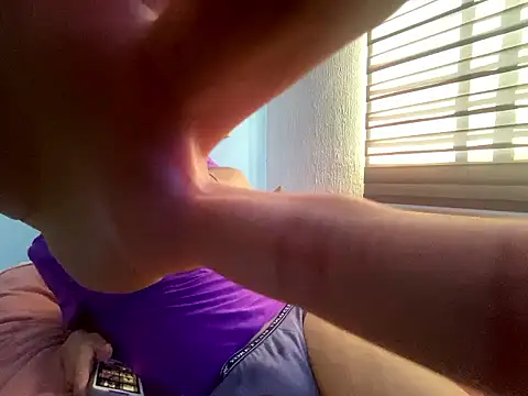 Alexitho25 online show from 10/03/25, 09:01