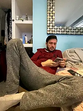 Alexitho25 online show from 01/07/26, 08:44