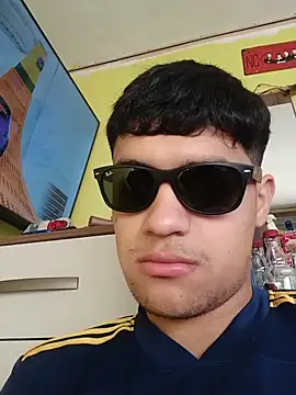 juanfritaa21 online show from 11/13/25, 10:08