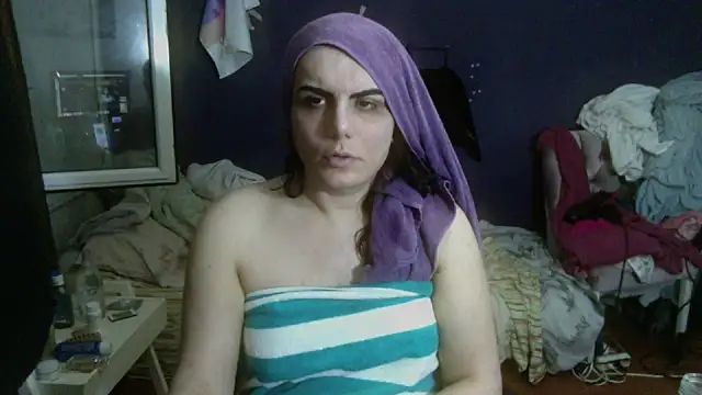 Snapshot of turkishTransEfsun chatting on 06/02/26, 06:21 turkishTransEfsun online show from 06/02/26, 06:21