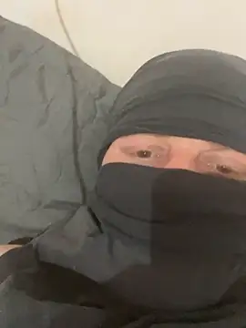 andre1z1nh0 online show from 02/28/26, 11:06