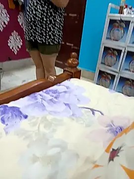 indiancouple659 online show from 02/16/26, 11:06