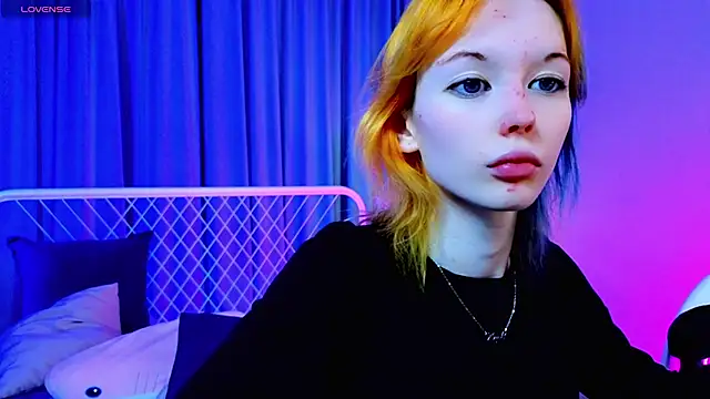 Snapshot of Kiara_Dream chatting on 07/22/26, 10:56 Kiara Dream online show from 07/22/26, 10:56