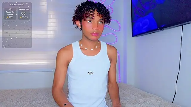 Aaron Wiinter online show from 02/07/26, 07:06