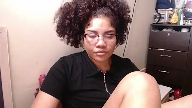 madelene online show from 12/05/24, 02:31