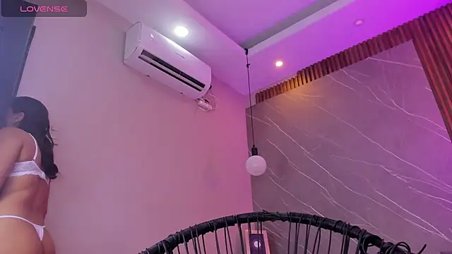 emma  rose1 online show from 11/28/25, 03:09