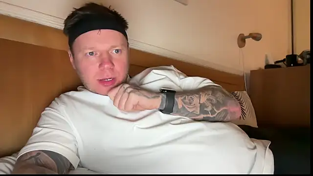 Snapshot of monster_d_2025 chatting on 04/11/26, 10:14 monster d 2025 online show from 04/11/26, 10:14