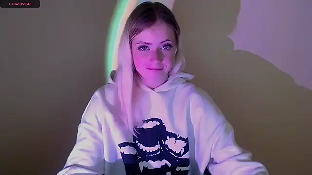 AliceHotty  online show from 09/29/25, 12:43