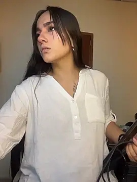 MiaRousexxx  online show from 11/11/25, 10:10