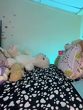 MiaRousexxx  online show from 11/16/25, 01:00