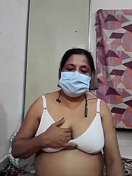 mature mimi online show from 02/02/26, 05:33