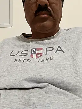 moonflower25 online show from 09/11/25, 02:17