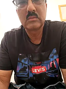 moonflower25 online show from 09/24/25, 03:43