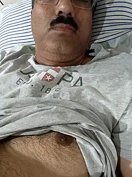 moonflower25 online show from 10/21/25, 08:53