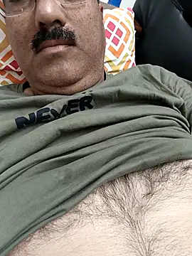 moonflower25 online show from 02/11/26, 02:27