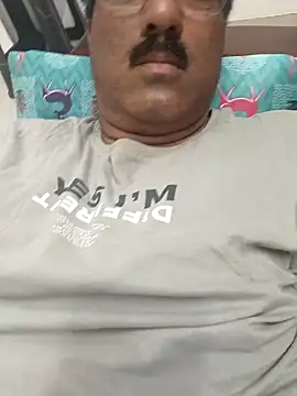 moonflower25 online show from 04/19/26, 02:11