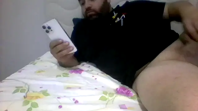 Snapshot of hardick582 chatting on 10/11/25, 09:46 hardick582 online show from 10/11/25, 09:46