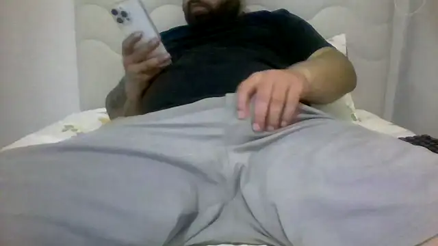 Snapshot of hardick582 chatting on 11/08/25, 10:08 hardick582 online show from 11/08/25, 10:08